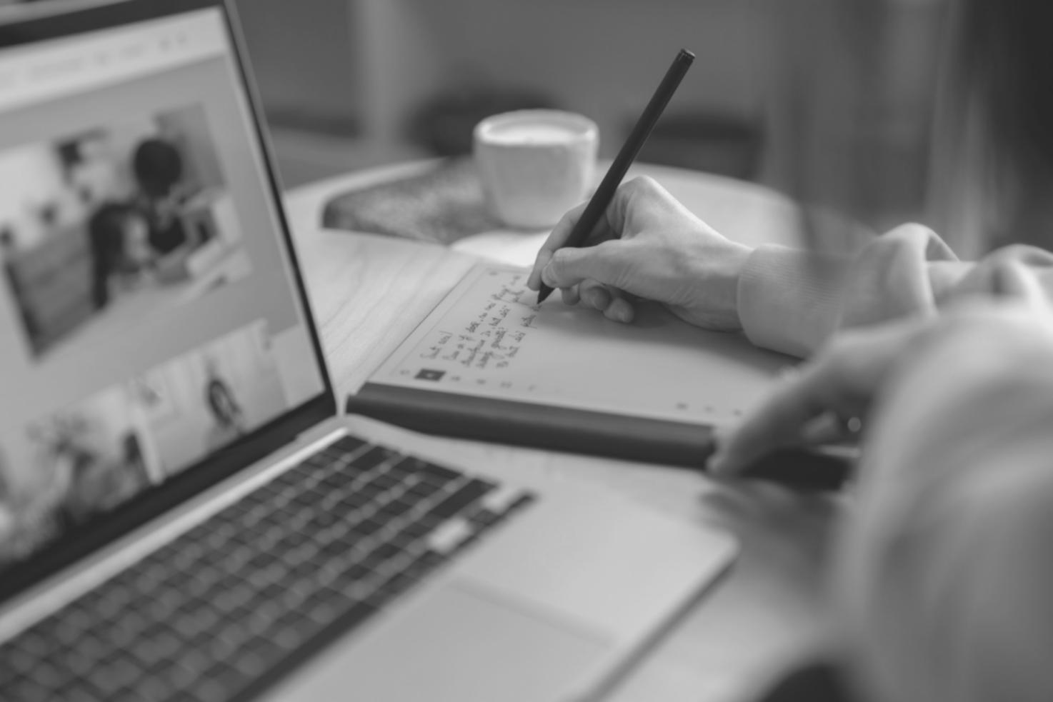Espacio profesional donde trabajamos en estrategias financieras personalizadas